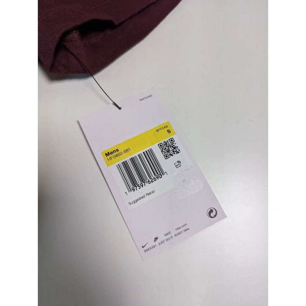 MEN'S Nike Tee “Just Do It” Burgandy Size Small NWT HF0460-681